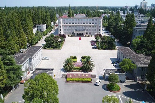 武漢江漢油田供熱移交改造<a href='http://www.wandamenye.cn' target='_blank'><u>彈簧減震器</u></a>信息